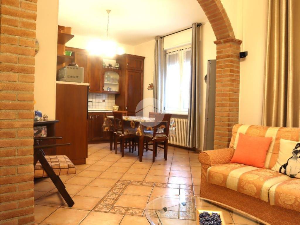 Appartamento a Valenza in Via Trieste, 23 - Foto 2