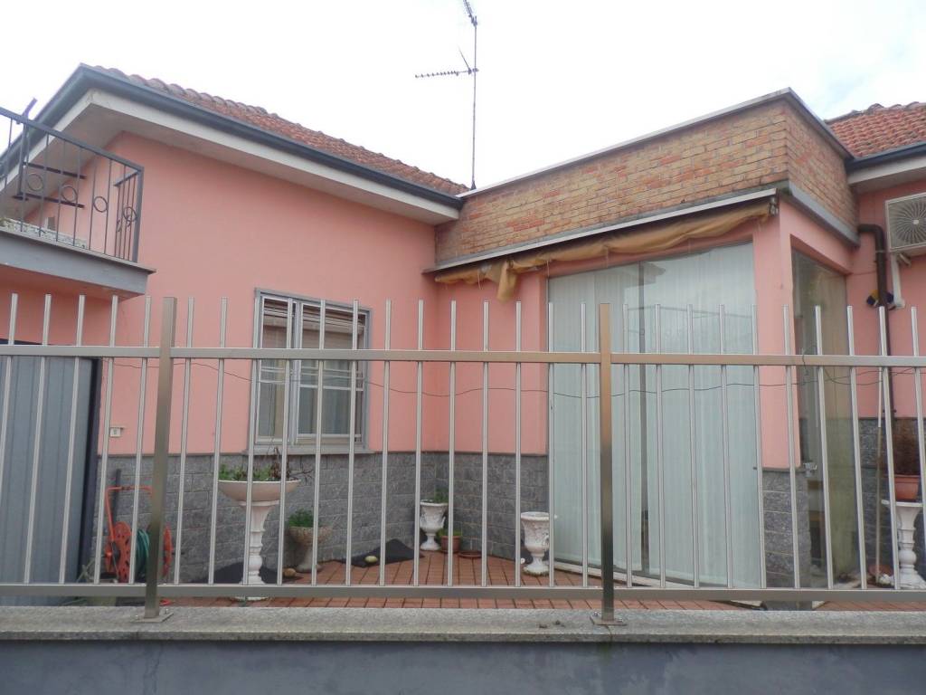 Villa a Vigevano in Via Canale Marcellino, 17 - Foto 3