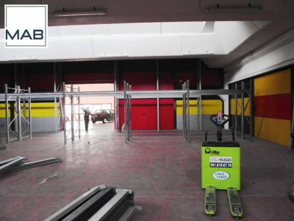 Immobile a Teverola in strada consorziale Zona industriale snc - Foto 4