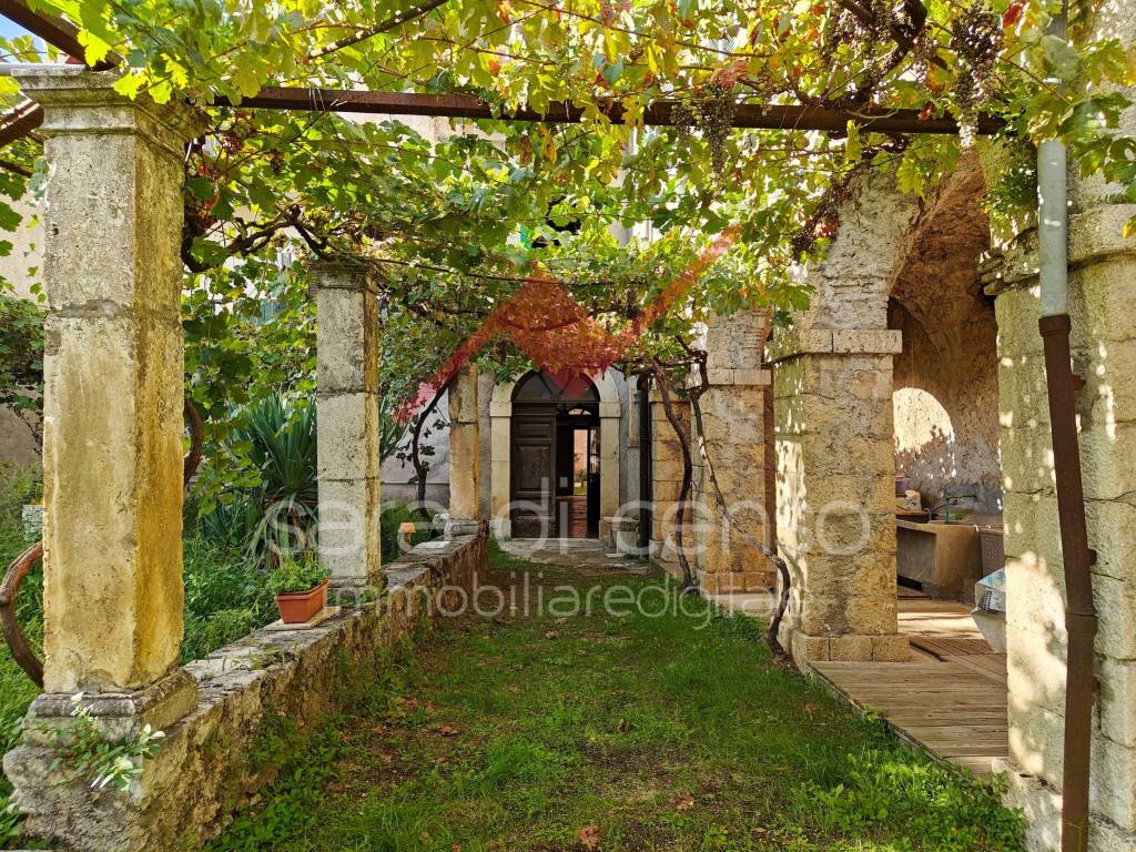 Appartamento a Capistrello in Via Fuori le Mura, 99 - Foto 4