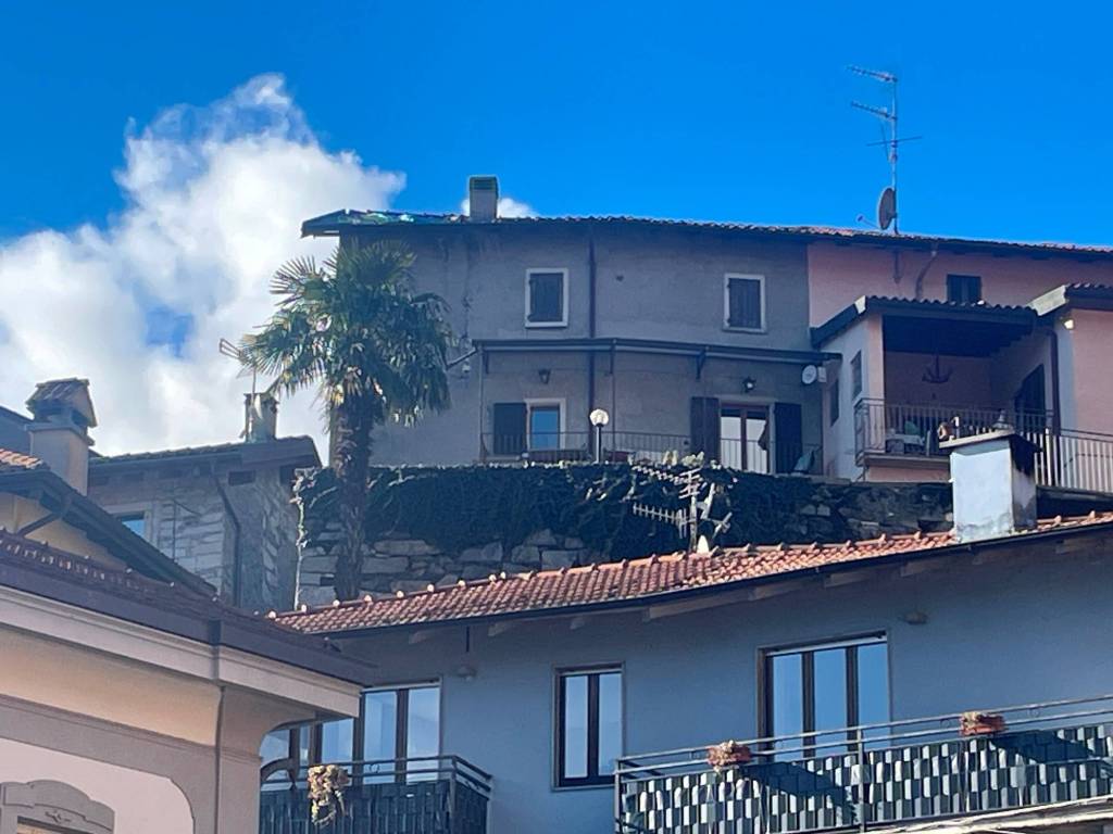 Casa indipendente a Mergozzo in Piazza Santa Maria Elisabetta - Foto 3