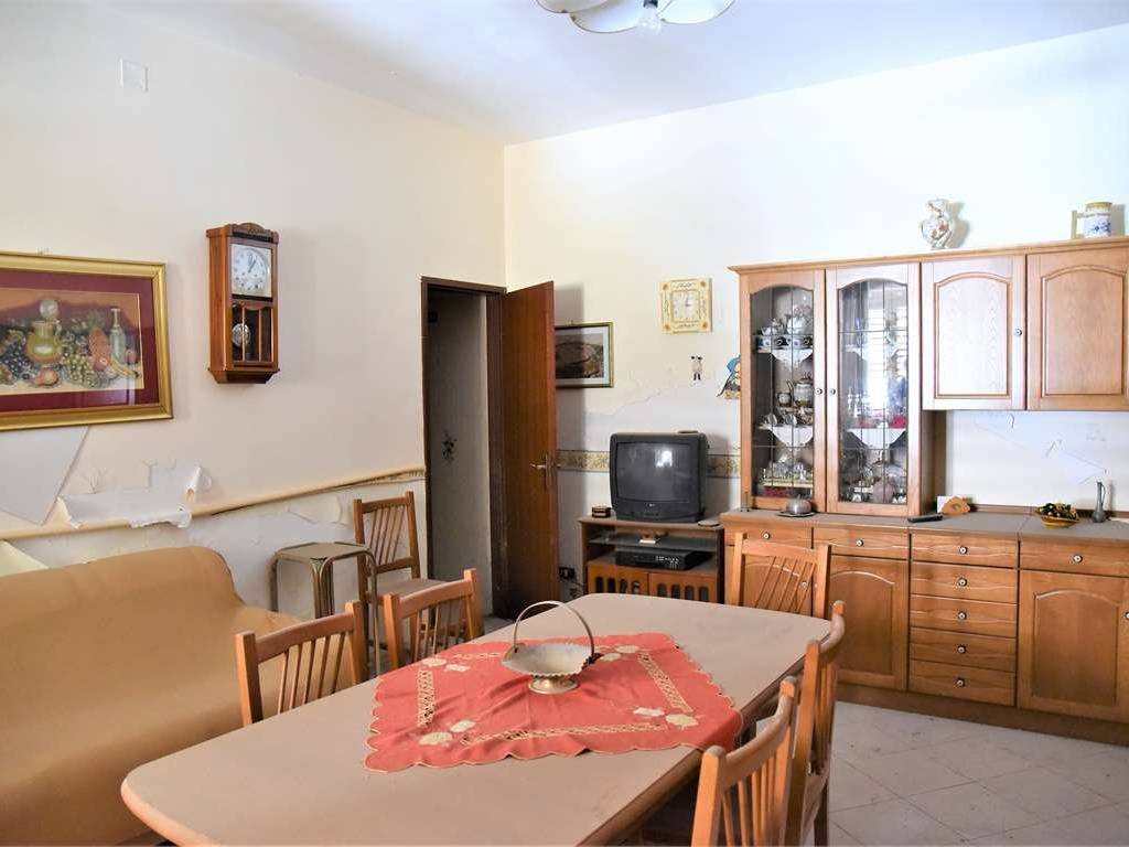 Casa indipendente a Favara in via roma - Foto 5
