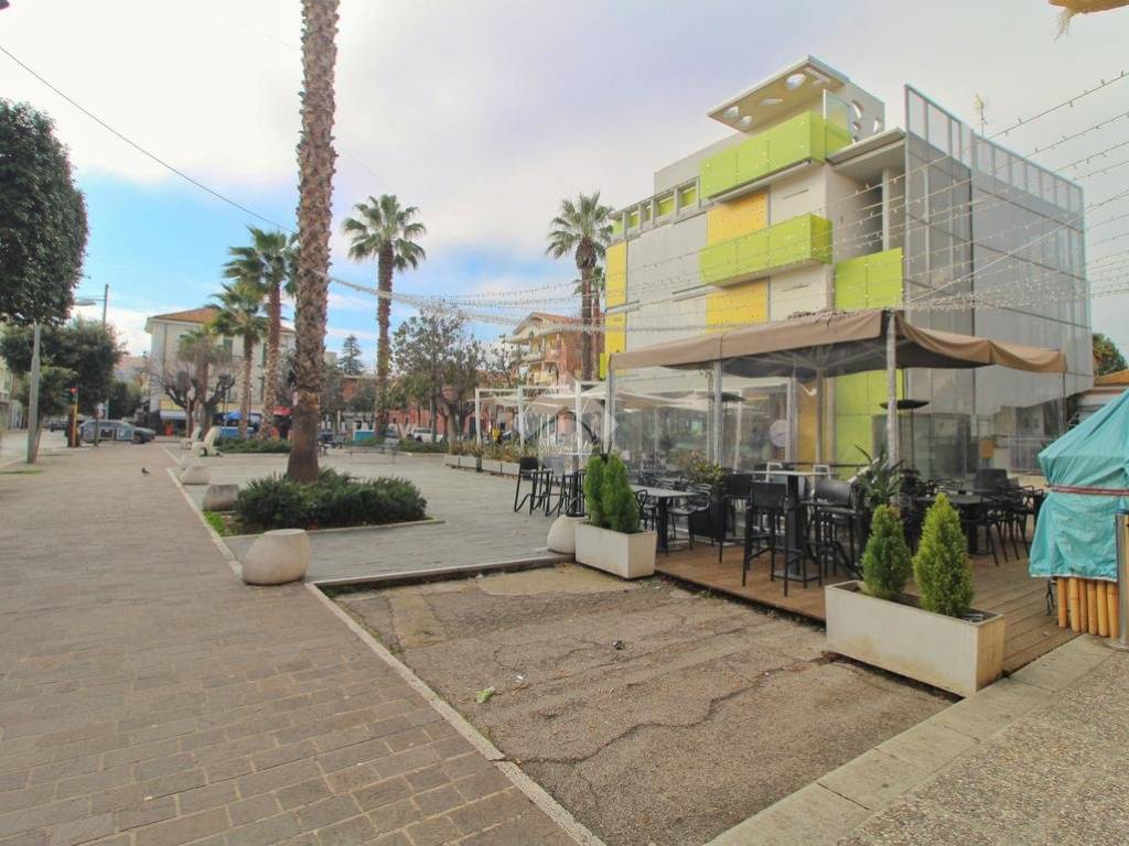 Appartamento a Giulianova in VIA QUARNARO, 1 - Foto 2