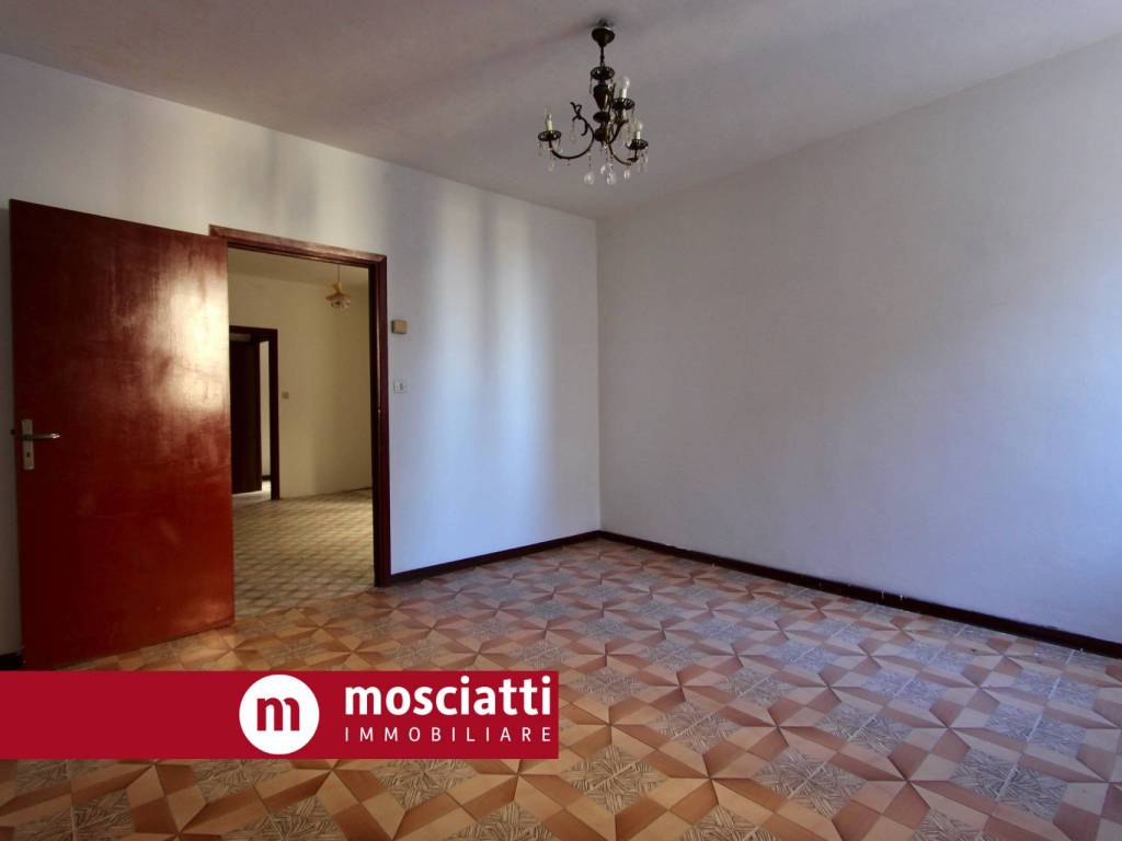 Casa indipendente a Esanatoglia in Via Agnese Alberici, 32 - Foto 5