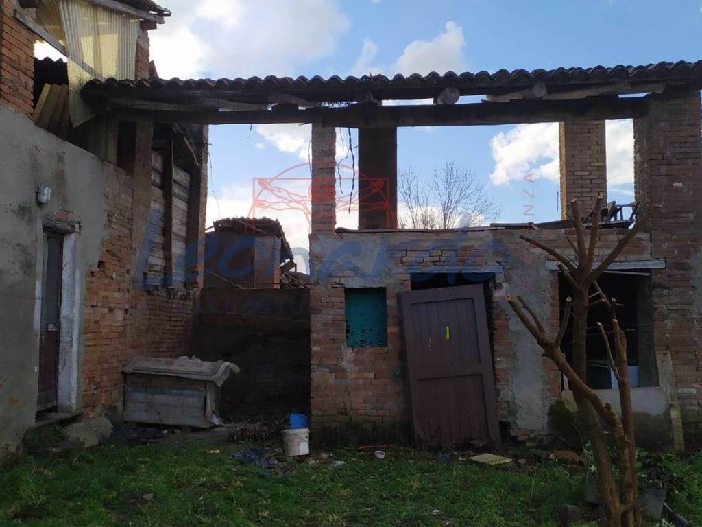 Casa indipendente a Gragnano trebbiense - Foto 2