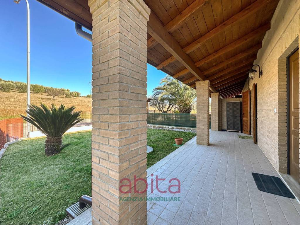 Villetta a schiera a Castel di lama in Via Chiarini - Foto 2
