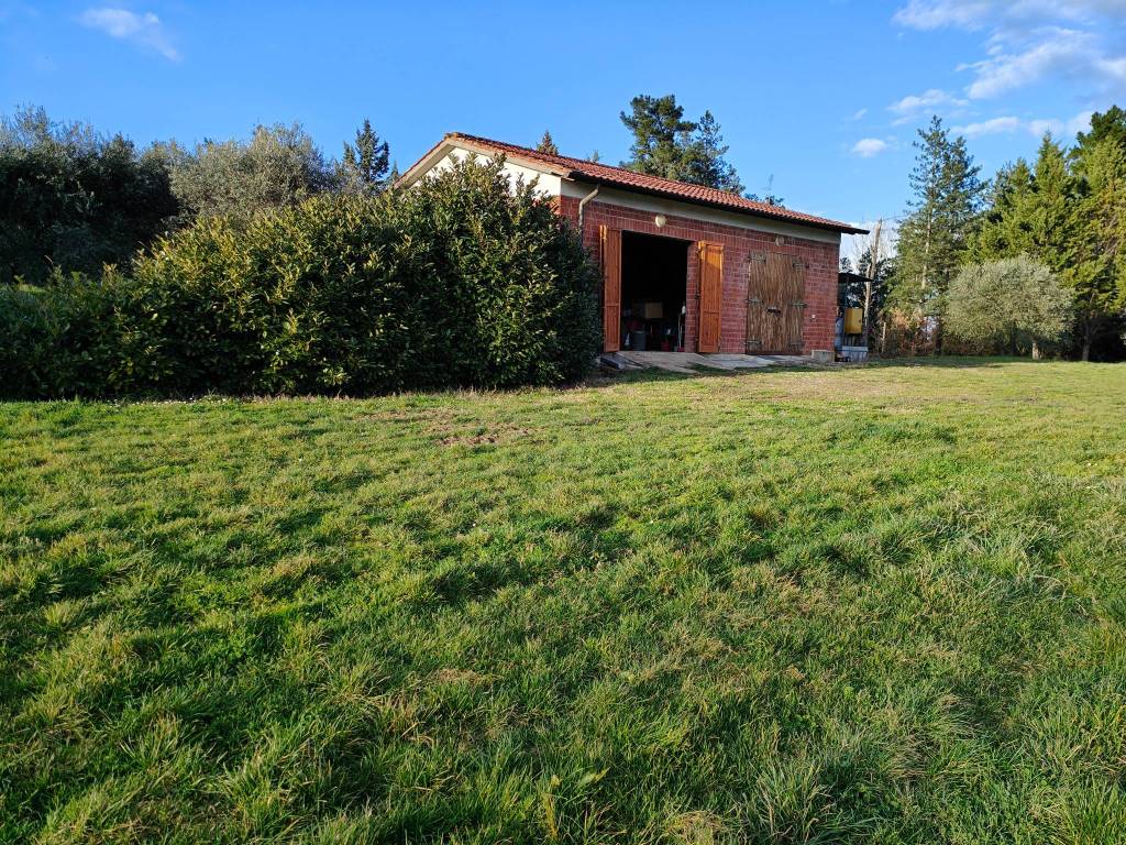 Terreno a Montevarchi in Via di Moncioni - Foto 2
