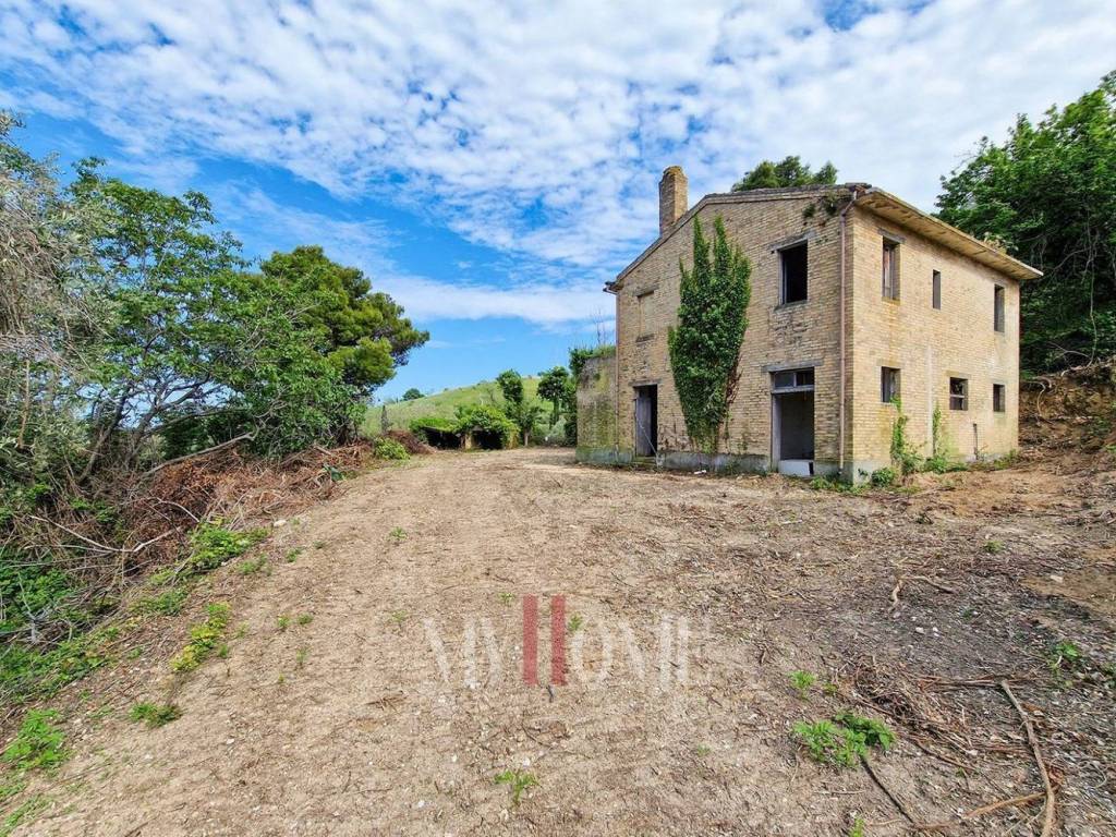 Rustico / casale a San benedetto del tronto in Via Santa Lucia - Foto 2