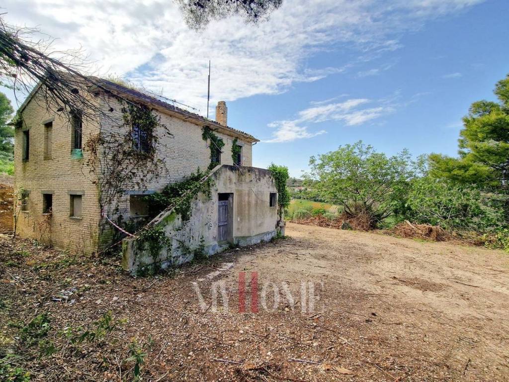 Rustico / casale a San benedetto del tronto in Via Santa Lucia - Foto 4