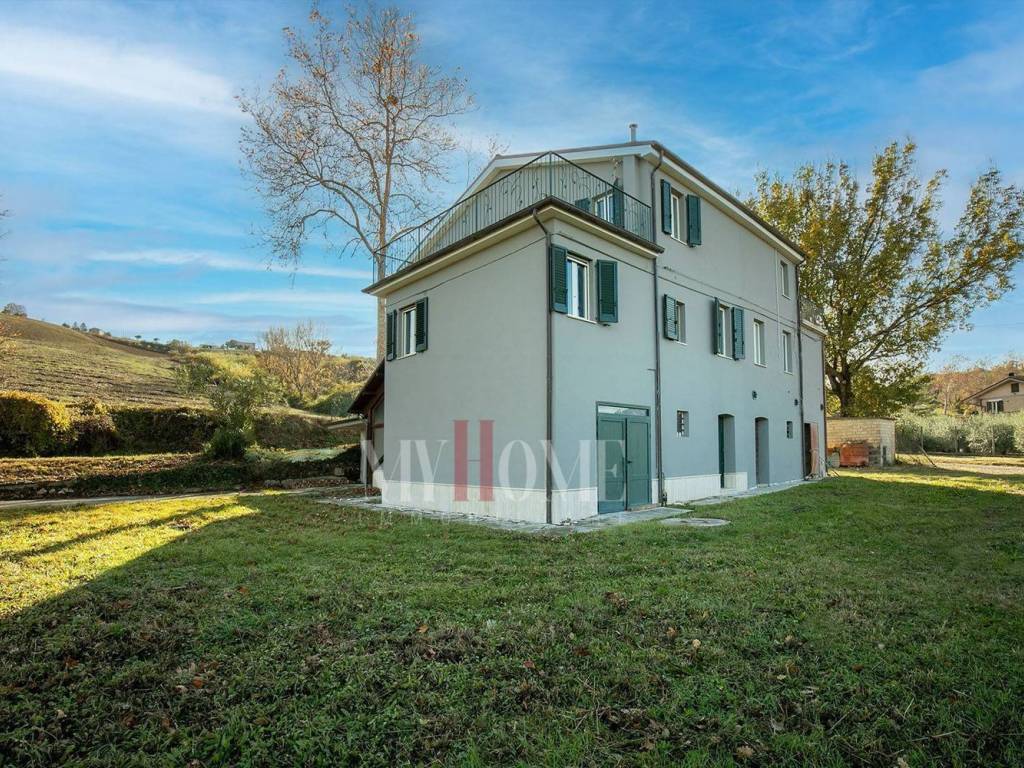 Rustico / casale a Montalto delle marche in Contrada Lago - Foto 3