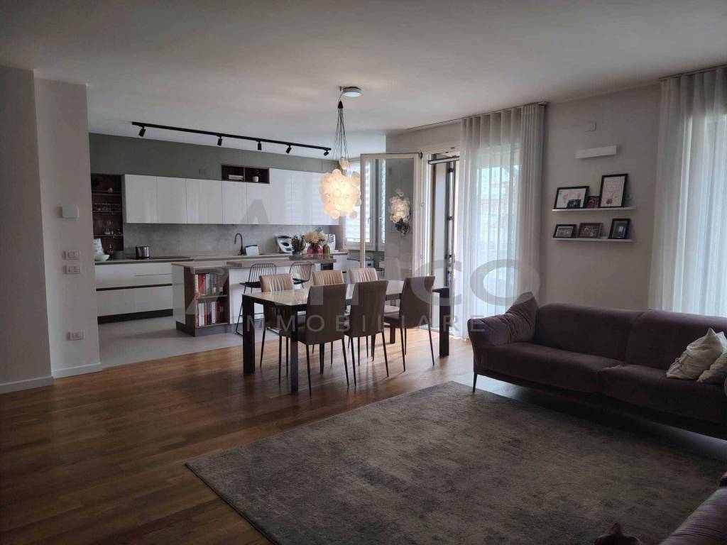 Appartamento a Rovigo in Via Giuseppe di Rorai - Foto 2