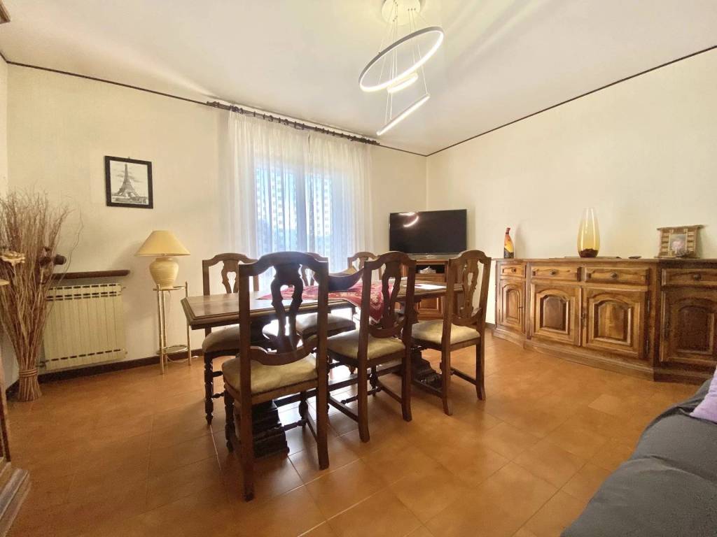 Appartamento a Caraglio in Via Bisalta, 8. - Foto 4