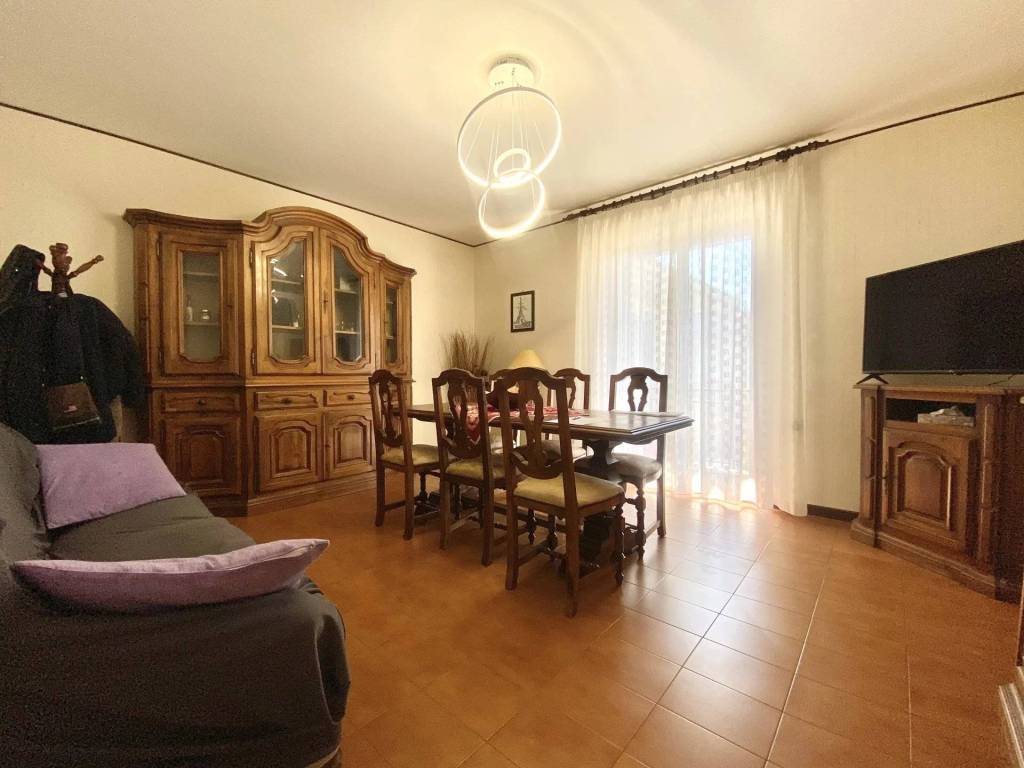 Appartamento a Caraglio in Via Bisalta, 8. - Foto 5