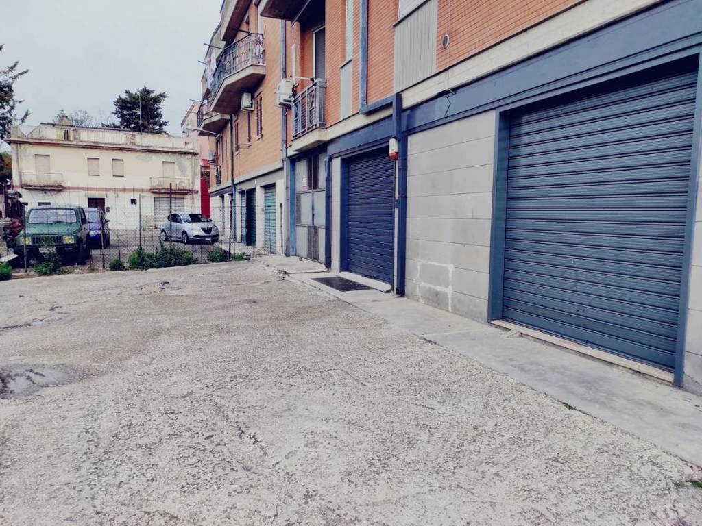 Box / garage a San severo in VIA SILVIO PELLICO - Foto 4