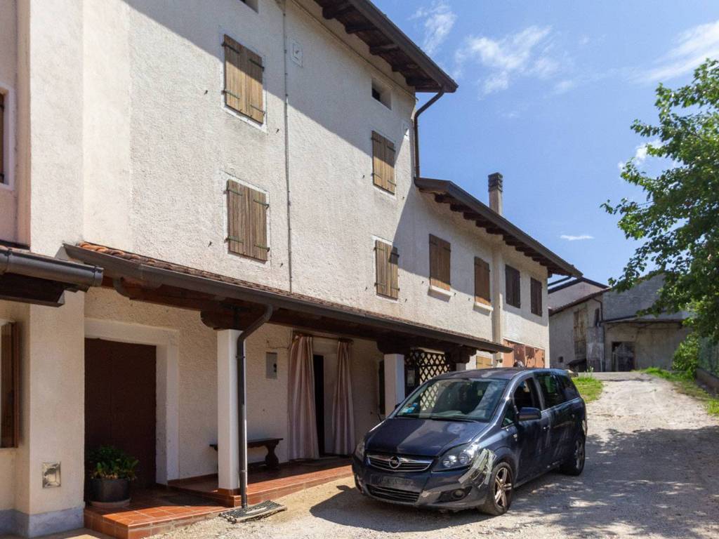 Villa a Caneva in Via Dietro Castello, 4 - Foto 2