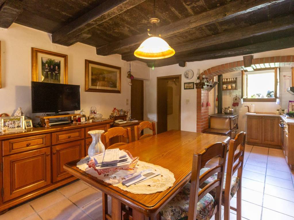 Villa a Caneva in Via Dietro Castello, 4 - Foto 4