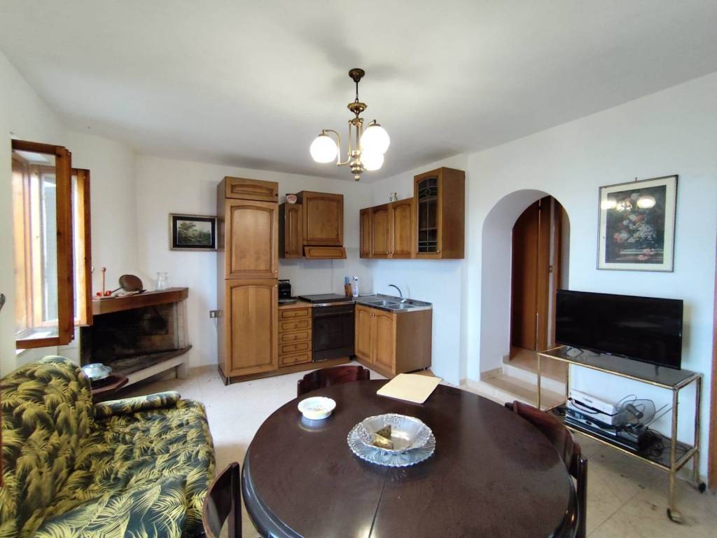 Casa indipendente a Labro in Località Colle Rucciolo - Foto 4