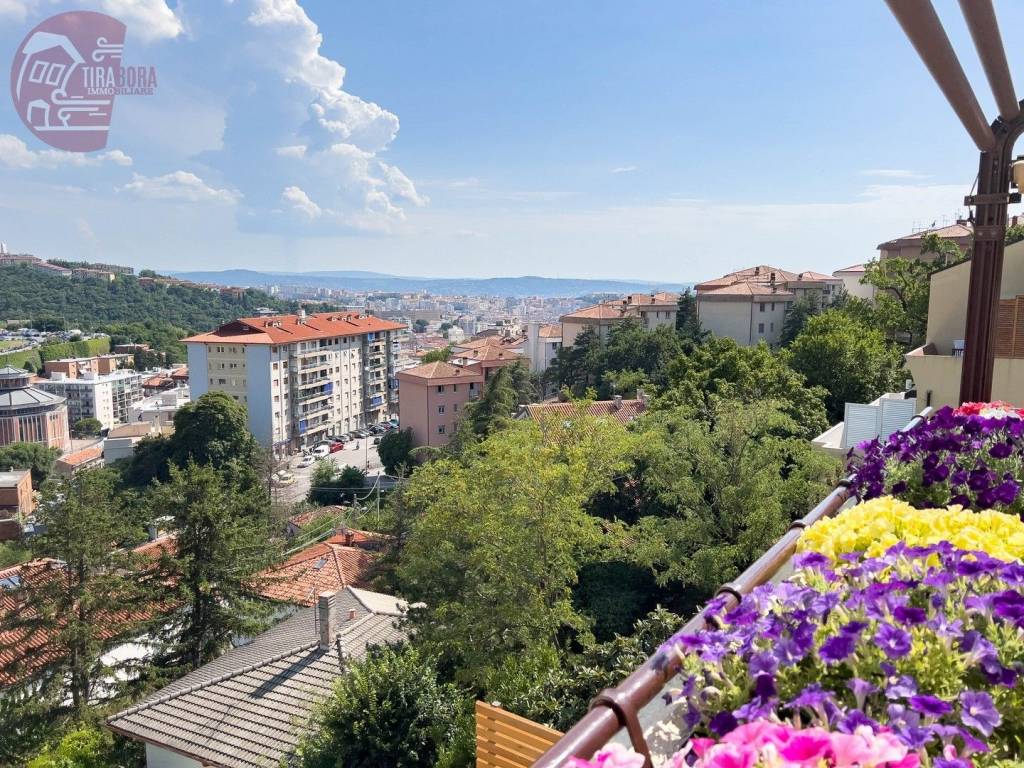 Appartamento a Trieste in Via Monte San Gabriele - Foto 2