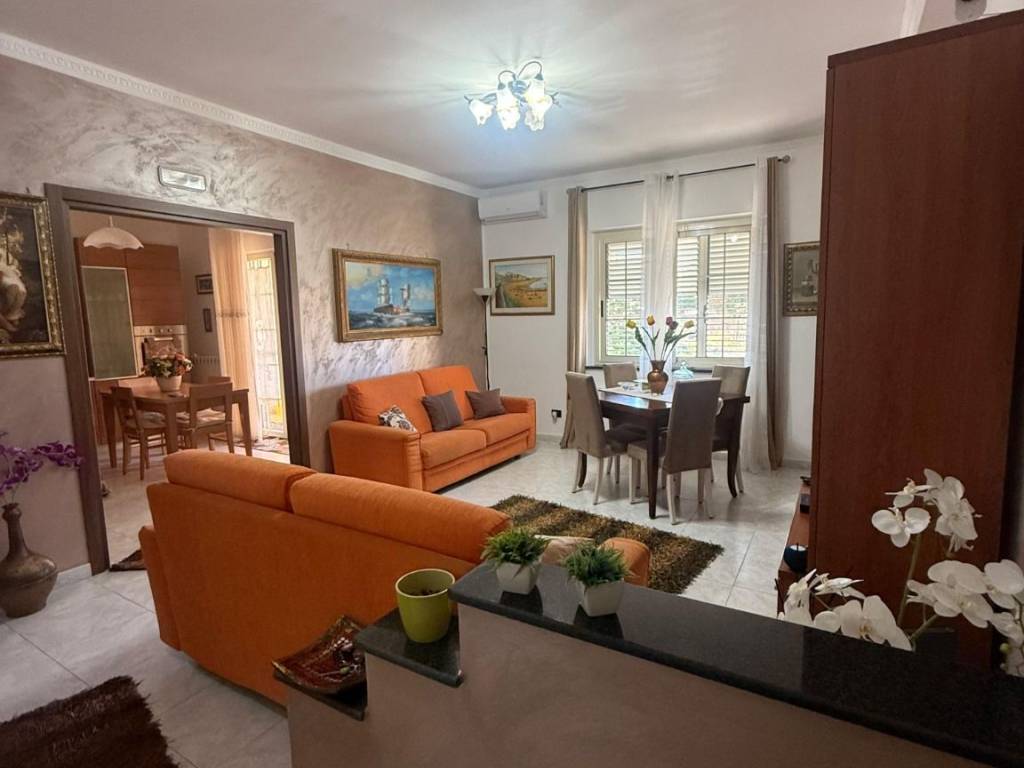 Appartamento a Crotone in Via Argentina - Foto 4