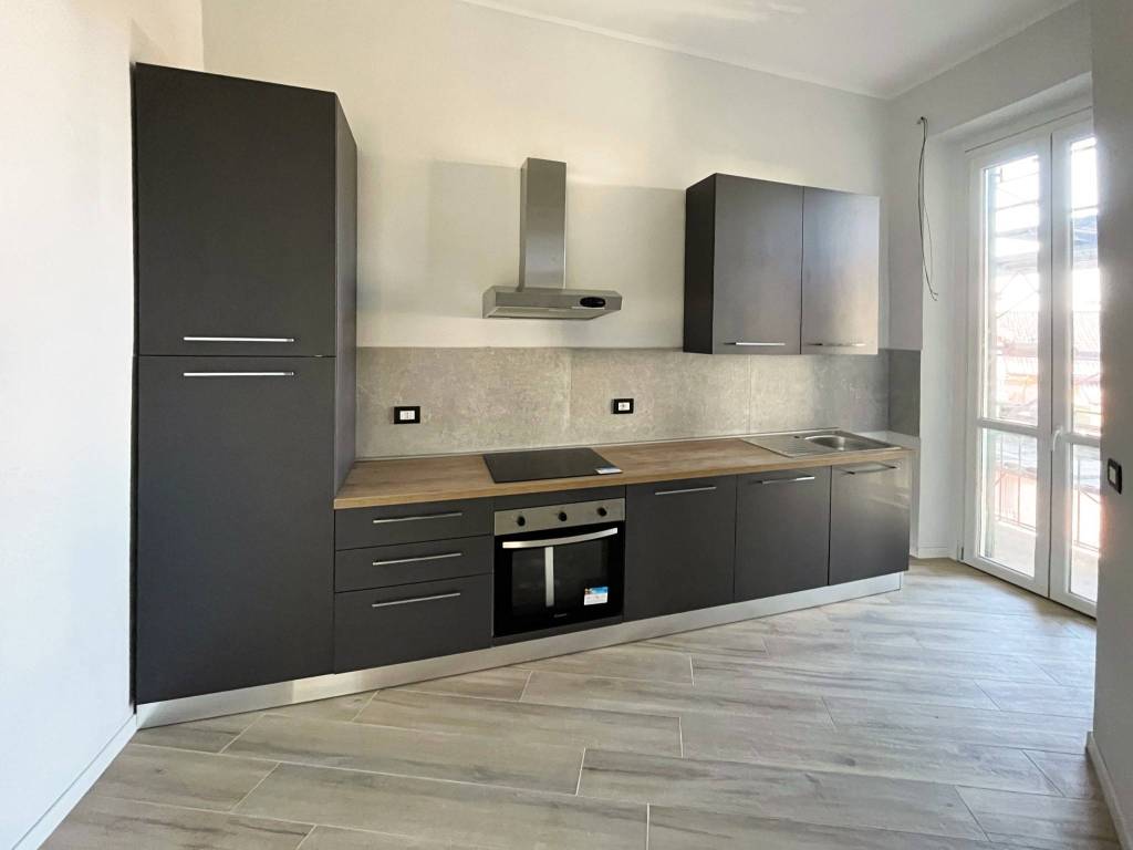 Appartamento a Alessandria in Via Vincenzo Bellini, 12 - Foto 4