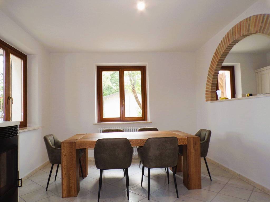 Villa a Nocera umbra in Località Salmata - Foto 2
