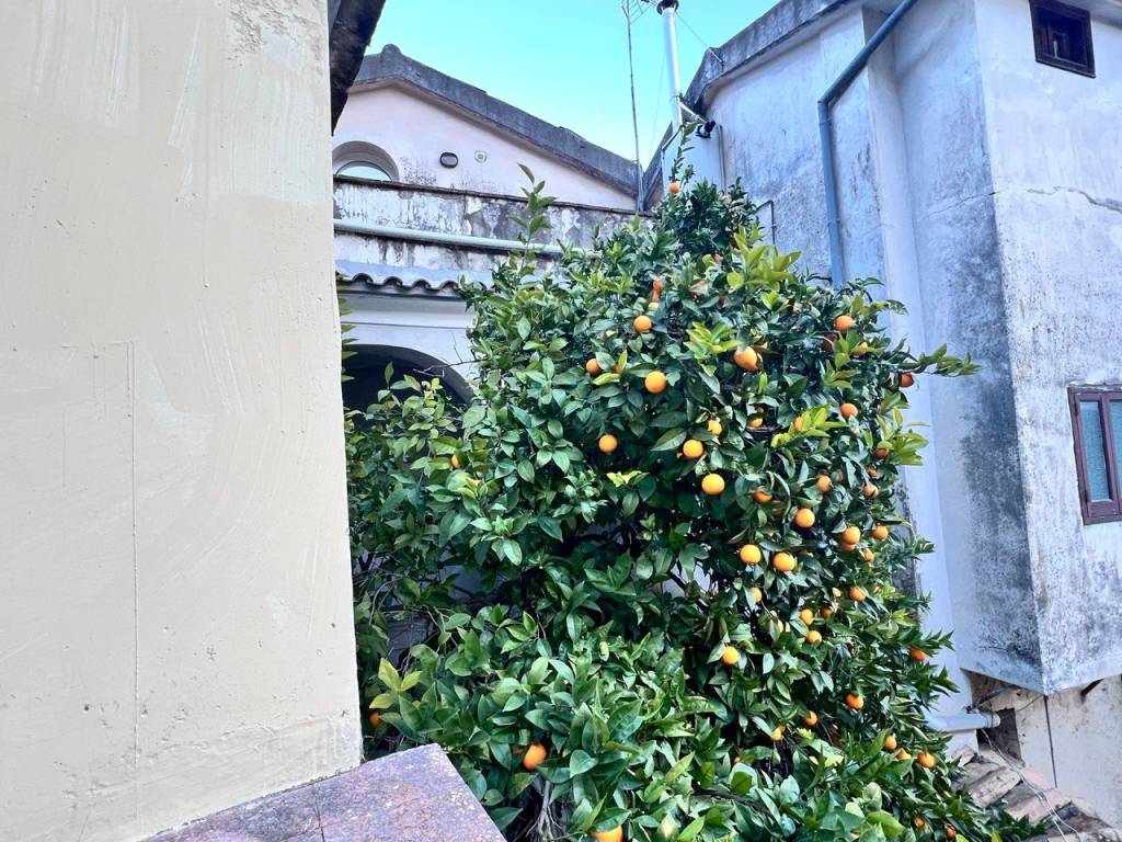 Casa indipendente a Giffoni valle piana in Piazza Italia, 15 - Foto 2