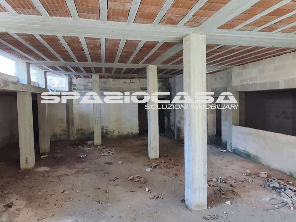 Palazzo / stabile a Supersano in Via Michelangelo - Foto 5