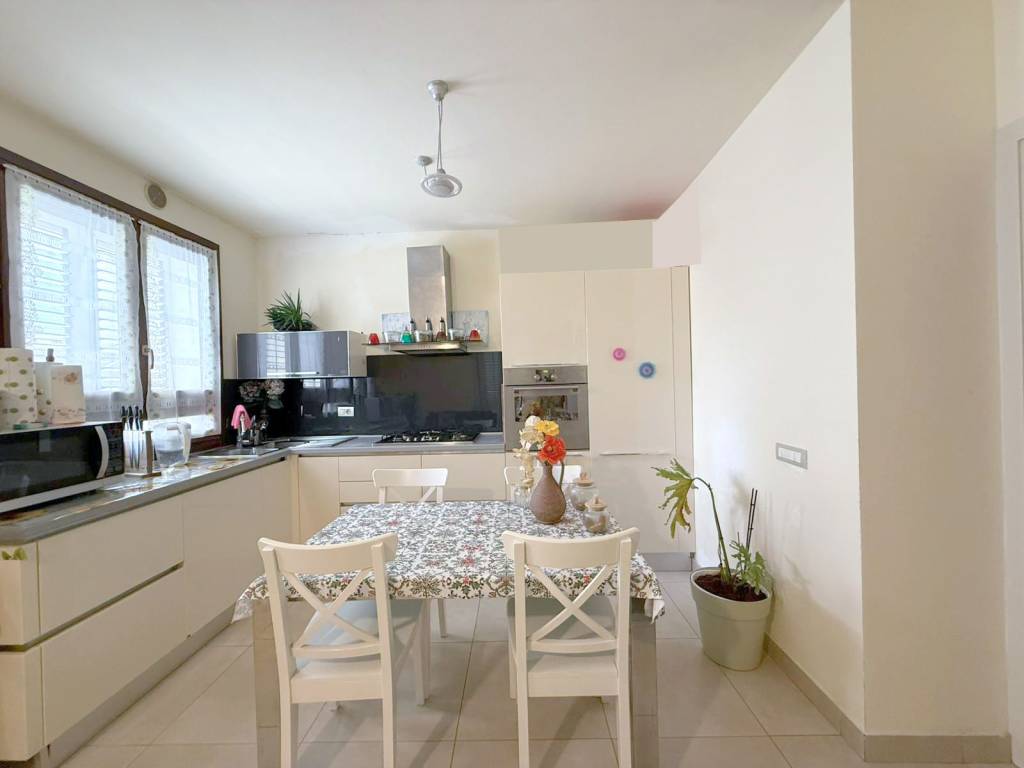 Appartamento a Riccione in Viale Armando Diaz - Foto 4