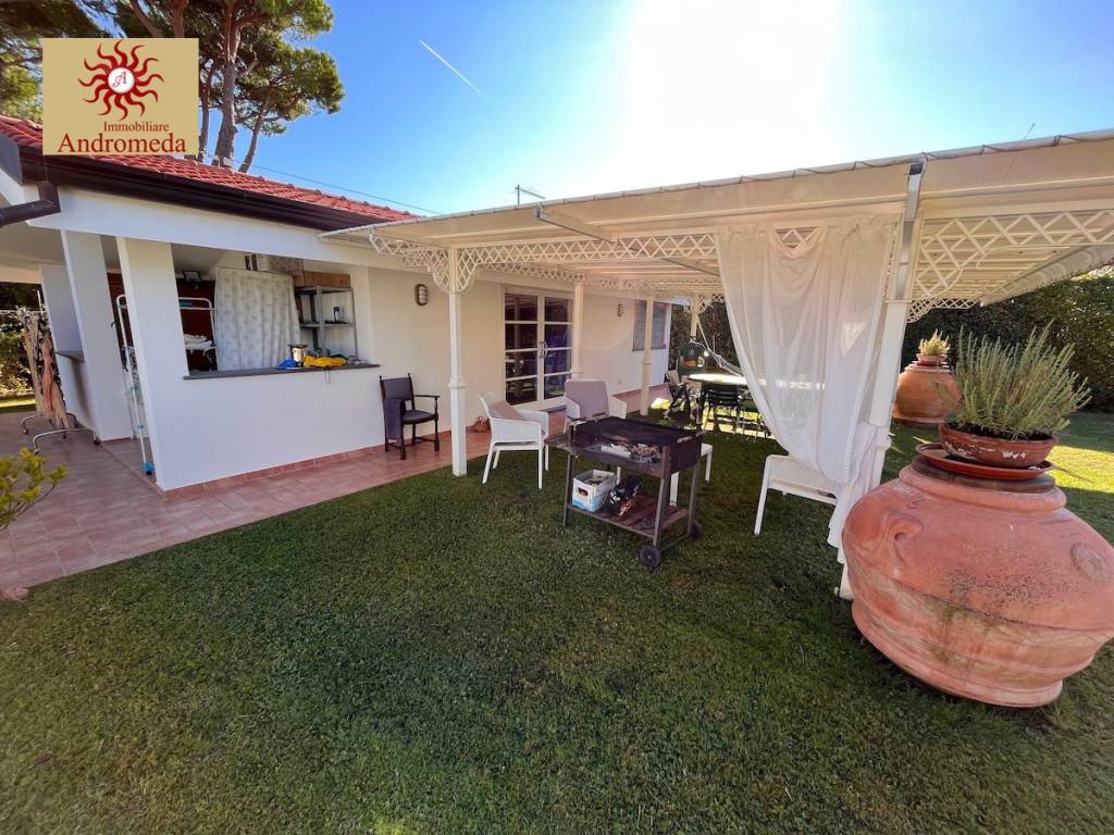 Appartamento a Forte dei marmi in Via Donatello - Foto 2