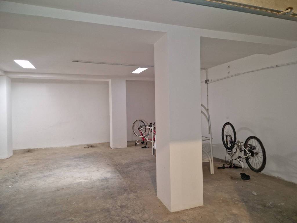 Box / garage a Imperia in Via Giuseppe De Sonnaz, 55 - Foto 3