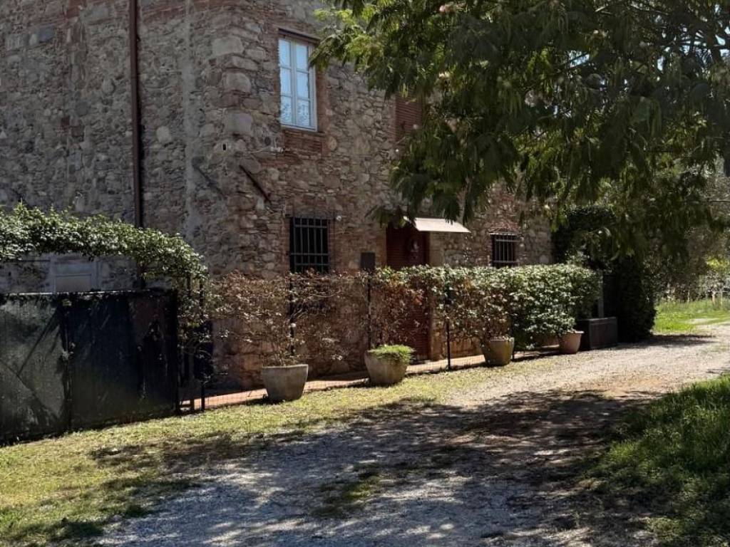 Rustico / casale a Capannori in Via di Badia, 4 - Foto 3