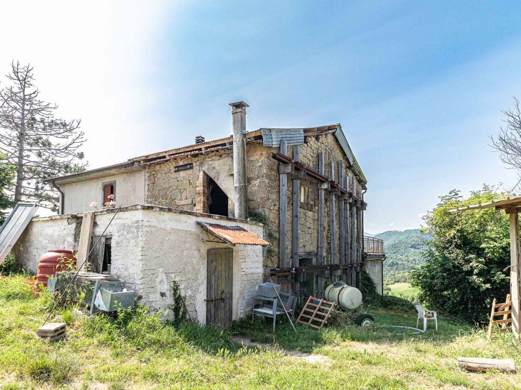 Casa indipendente a Roccafluvione in Strada Cuccaro - Foto 2