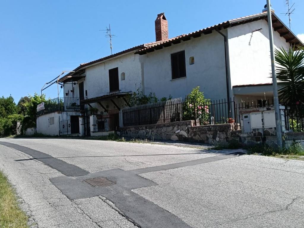 Villa a Paliano in via Torretta snc - Foto 3