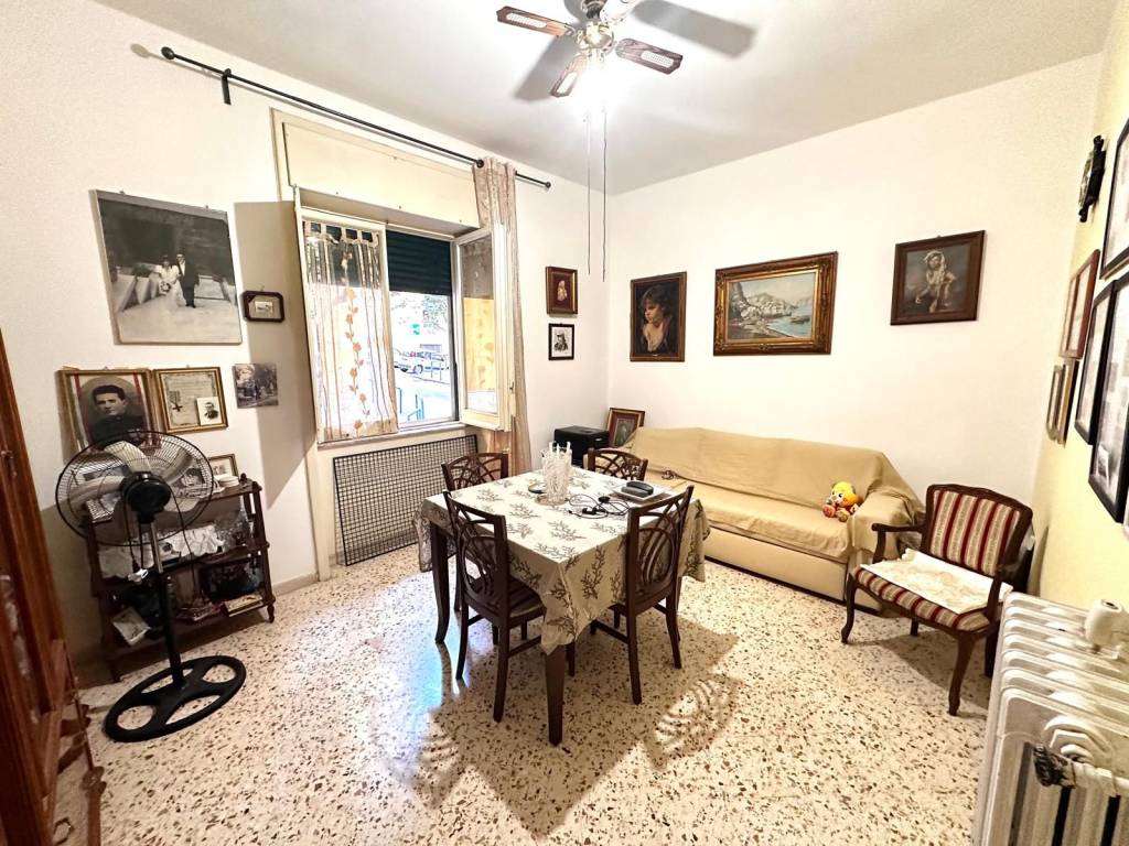 Appartamento a Salerno in Via Fabrizio Pinto, 64 - Foto 2