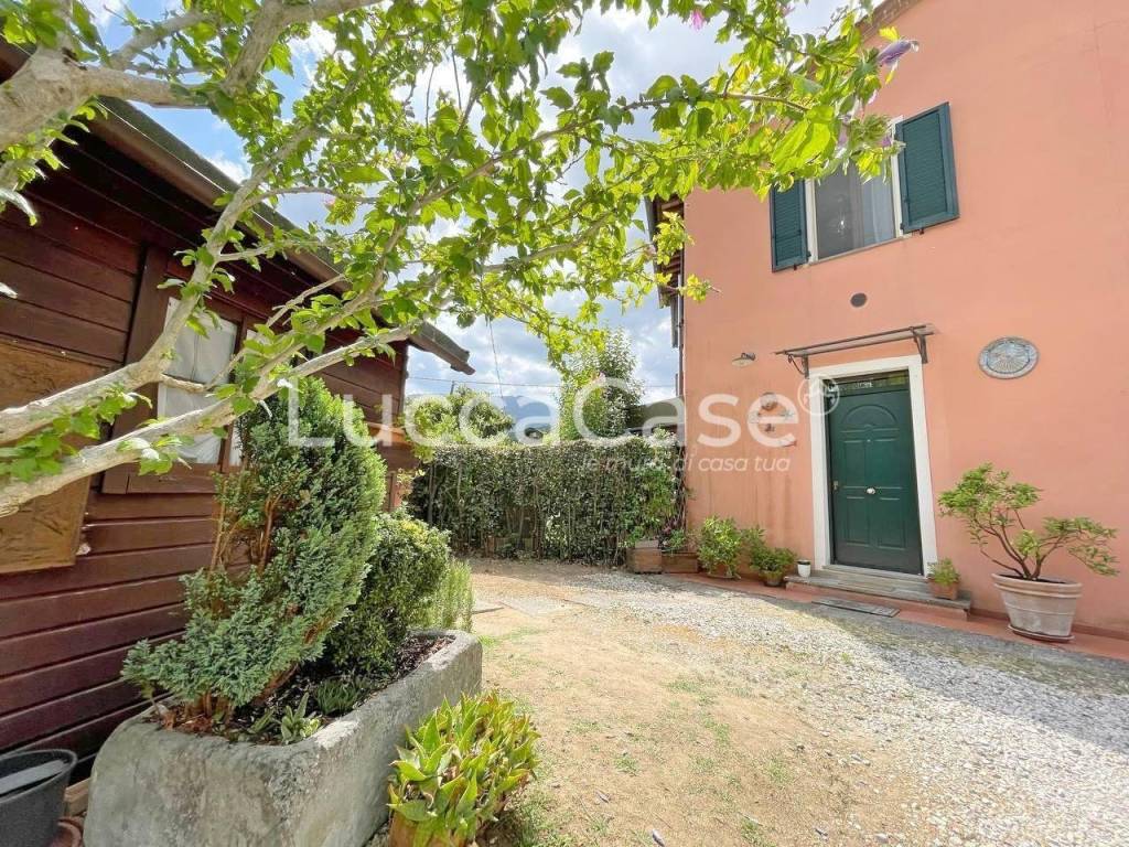 Appartamento a Lucca in Via Nuova per Pisa, , 5692 - Foto 4
