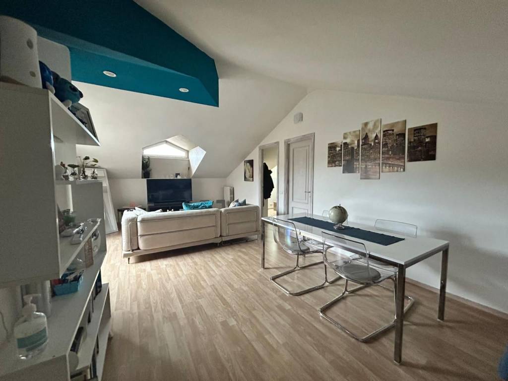 Appartamento a Alba in Corso Canale, 109 - Foto 4