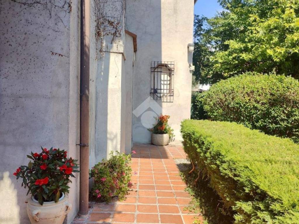 Villa a Mantova in Via Andreasino - Foto 2