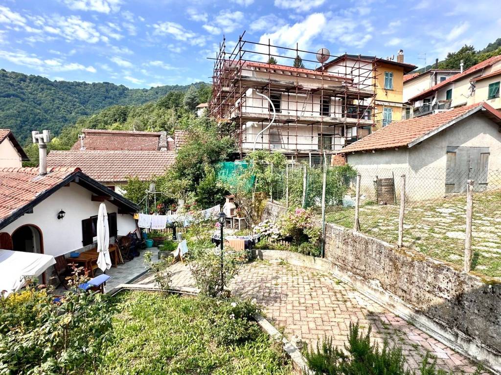 Casa indipendente a Torriglia in Località Bavastri - Foto 2