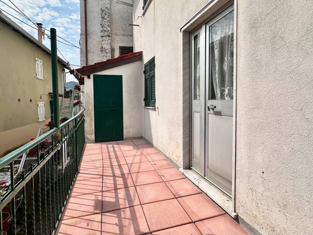 Casa indipendente a Torriglia in Località Bavastri - Foto 3