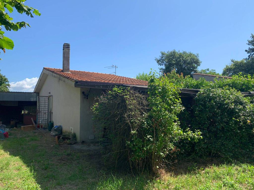 Villa a Marta in Strada Provinciale Verentana - Foto 2