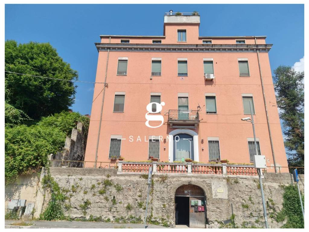 Appartamento a Salerno in Via dei Greci - Foto 2