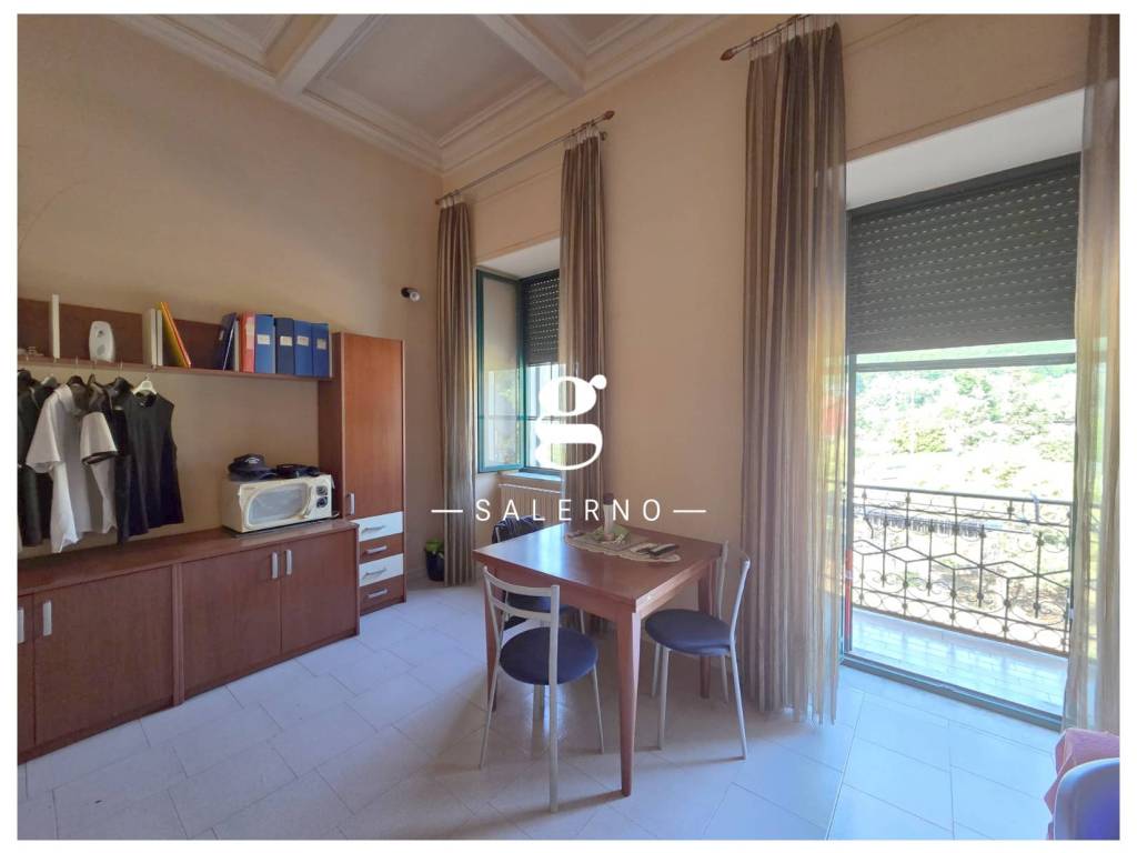 Appartamento a Salerno in Via dei Greci - Foto 3