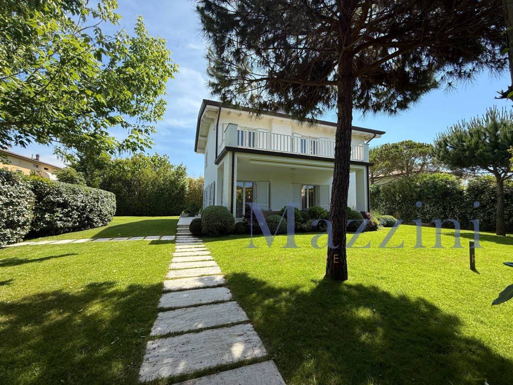 Villa a Forte dei marmi in Via Versilia interno - Foto 2