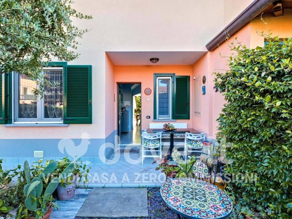 Villetta a schiera a Cittiglio in Via G. Marconi, 9 - Foto 2
