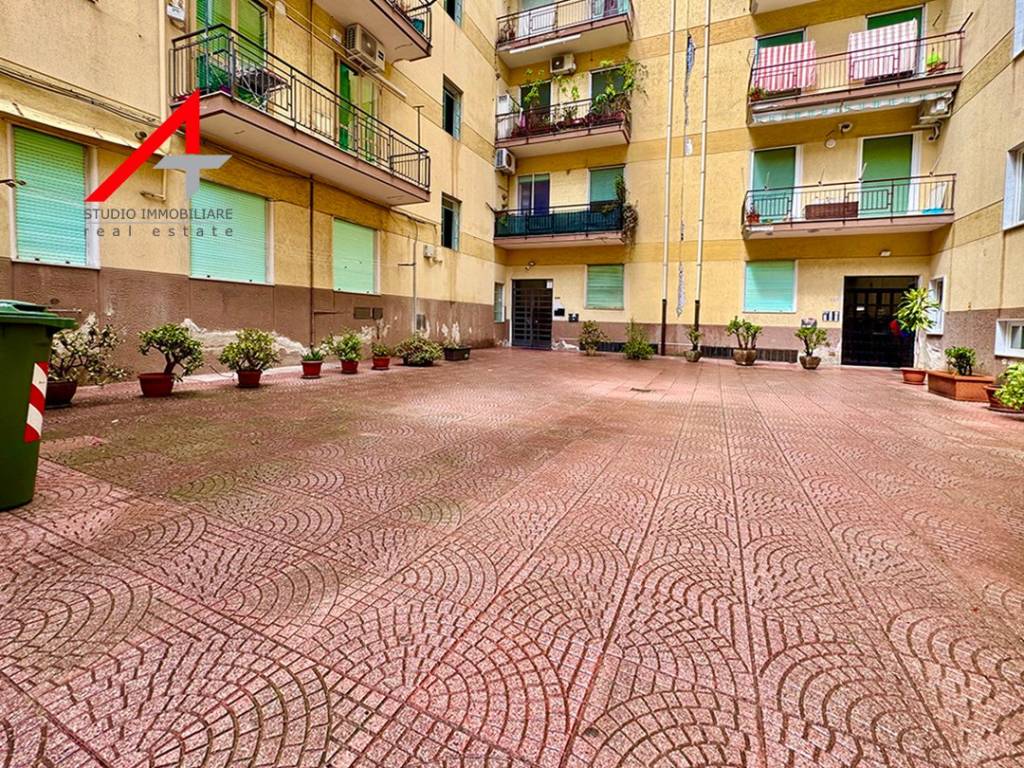 Appartamento a Salerno in Via Francesco la Francesca - Foto 3