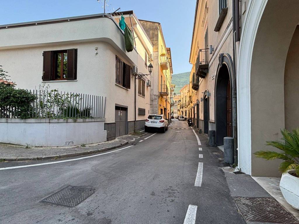 Appartamento a Nocera inferiore in Via Filippo Dentice d'Accadia - Foto 3