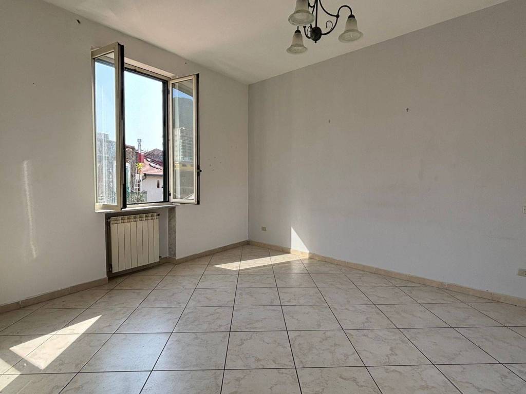 Appartamento a Nocera inferiore in Via Filippo Dentice d'Accadia - Foto 5