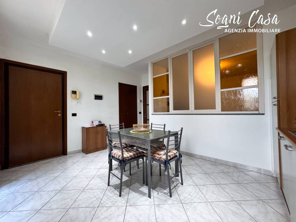 Appartamento a Castelletto sopra ticino in Via Aronco - Foto 2