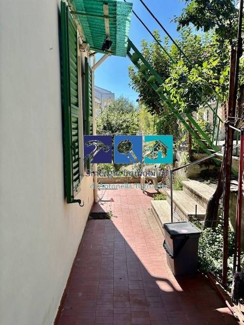 Casa indipendente a Falconara marittima in Via Augusto Bordoni - Foto 2