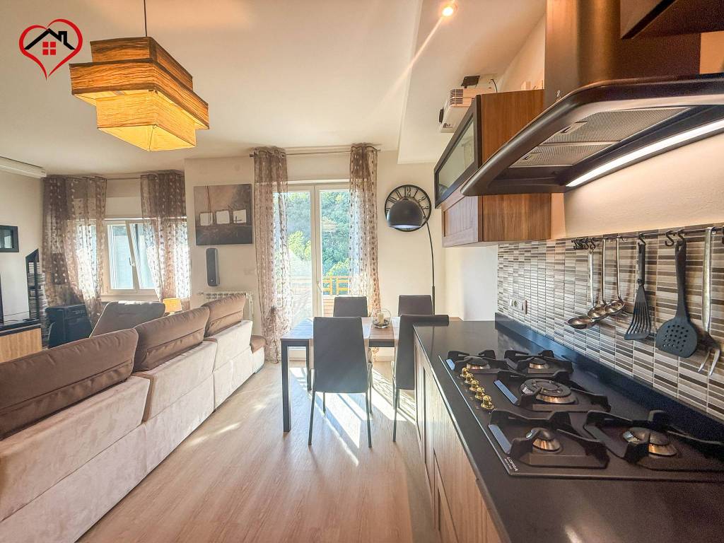 Appartamento a Trieste in Via del Dittamo, 4 - Foto 3